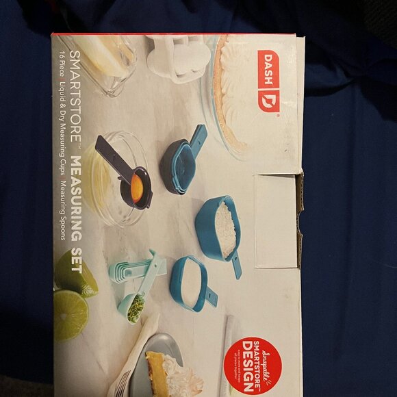 DASH SmartStore™ 16 Piece Measuring Set - Picture 2 of 2